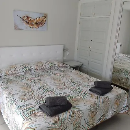 Lovely House Parque Santiago 3 Apartment